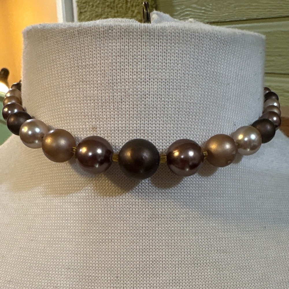 Vintage Graduated Faux Pearl Necklace Set Brown Bronze Purple Choker 15 Inch 2pc